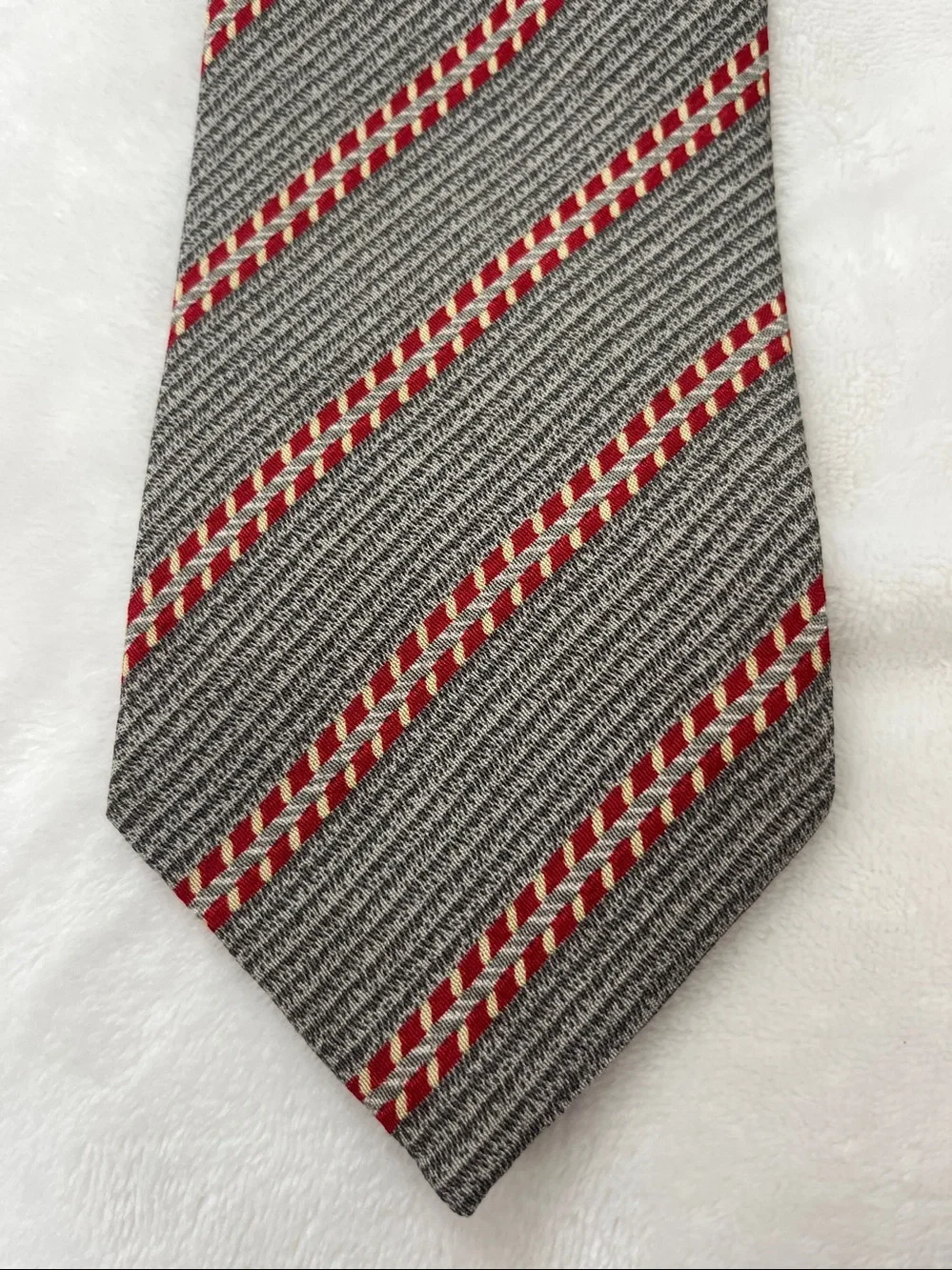 Giorgio Armani Gray Tie with Red & Cream Diagonal Braid